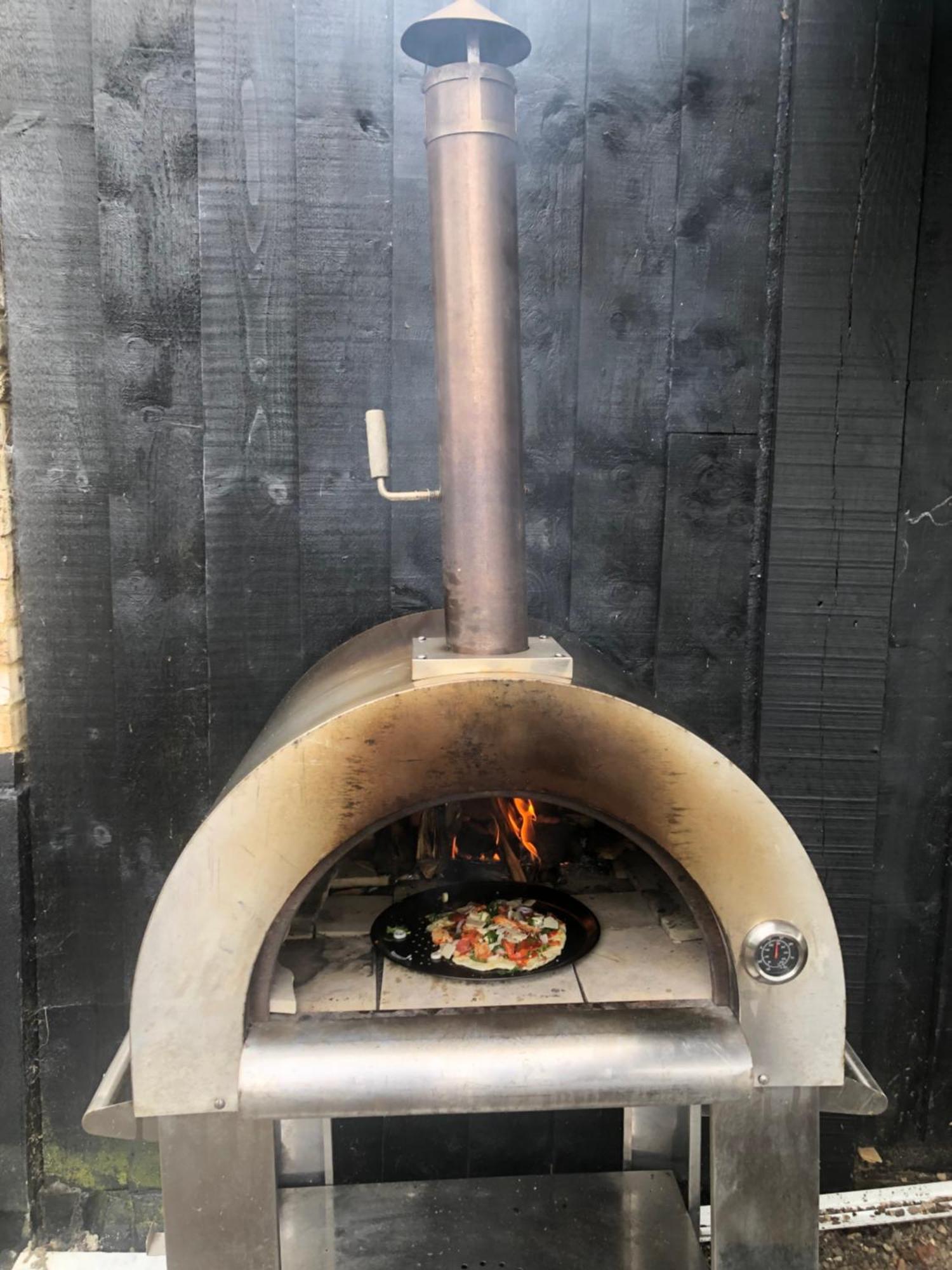 Holiday home Barn Farm Fireplace Pet Friendly Firepit Bbq Hertford